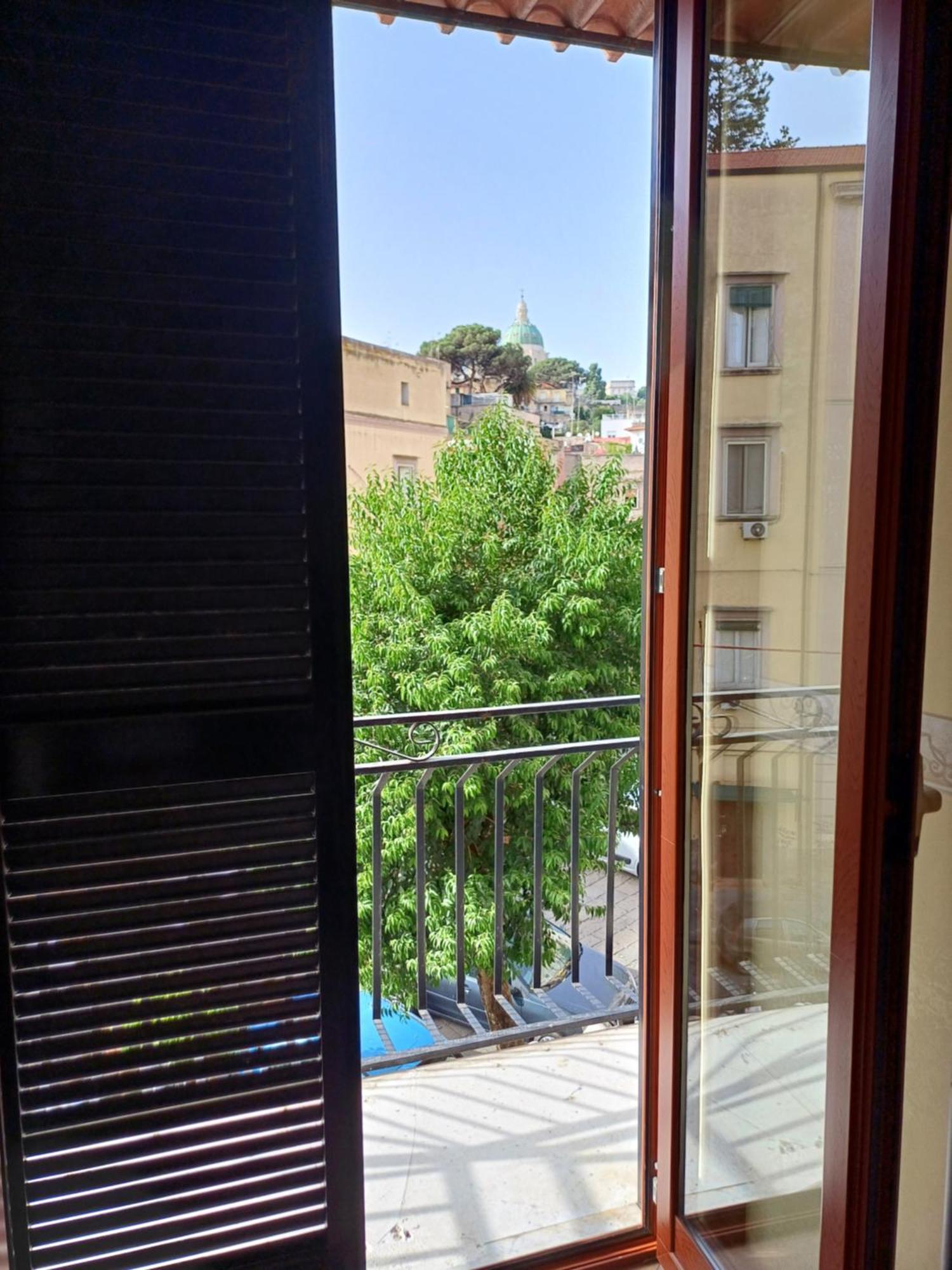 Ostello Napoli Town Exterior foto